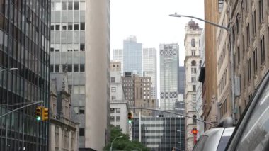 New York Şehri şehir merkezindeki yüksek binalar mimarisi, Aşağı Manhattan Lafayette sokağı, Amerika Birleşik Devletleri. Finans Bölgesi 'nin gökdelen kuleleri, ABD. Çin Mahallesi 'nden Şehir Merkezi ve FiDi