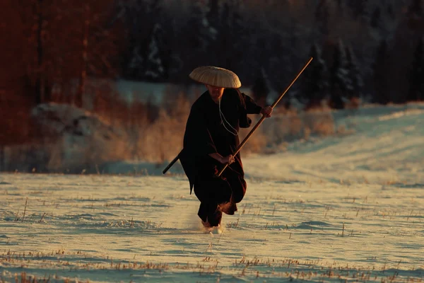 Samurai no campo de inverno — Fotografia de Stock