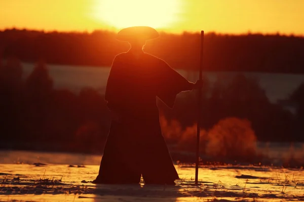Samurai en el campo de invierno — Foto de Stock
