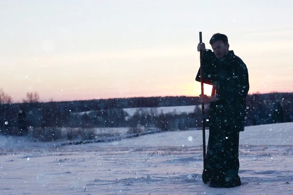 Самурай в зимовий поля — стокове фото