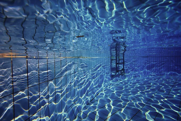 A medence víz alatti — Stock Fotó