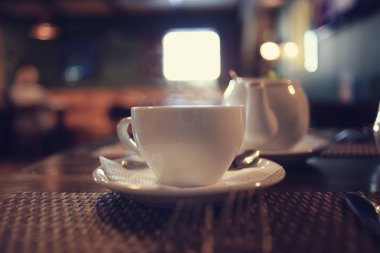 Kafede çay ile Servis Kahvaltı