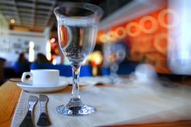 Bulanık restoran içi