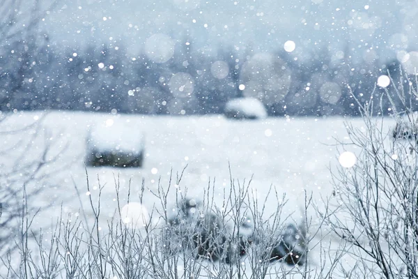 Havas, hideg téli falu — Stock Fotó