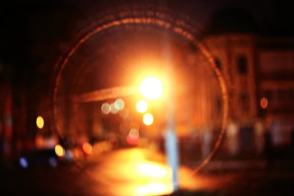 Verschwommene Stadtbeleuchtung in der Nacht — Stockfoto