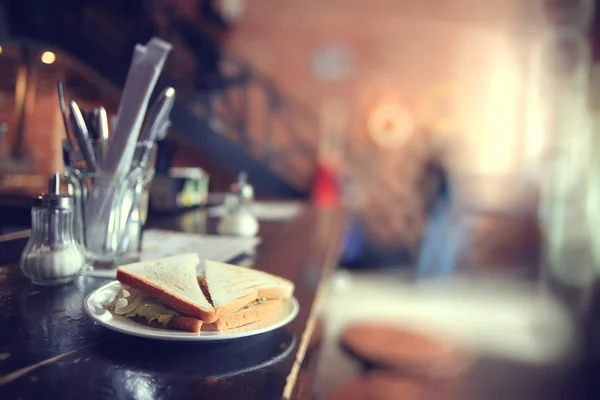 Ранковий сніданок у кафе — стокове фото