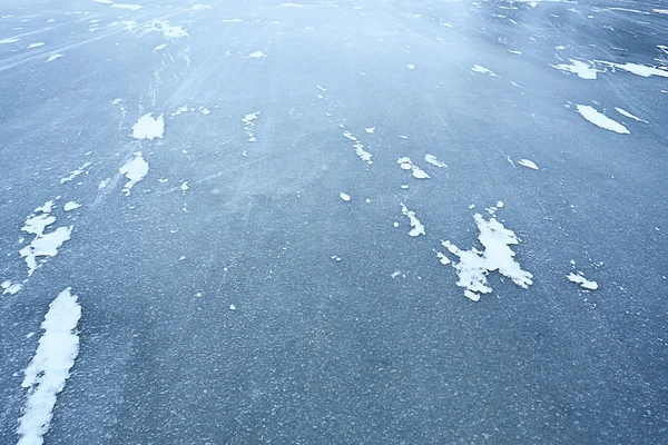 Cracked frozen water — Stock Photo, Image