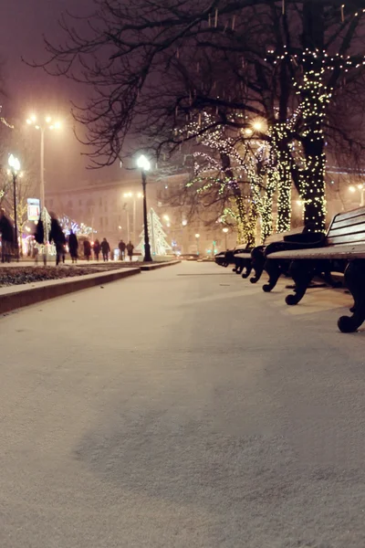 Christmas night at winter city — Stock Photo, Image