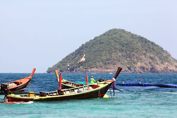 Barche di legno tradizionali tailandesi — Foto Stock