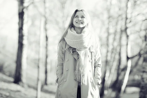 Portret van een meisje met een vacht — Stockfoto