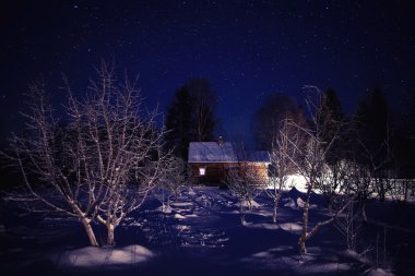 Kış gecesi manzarası