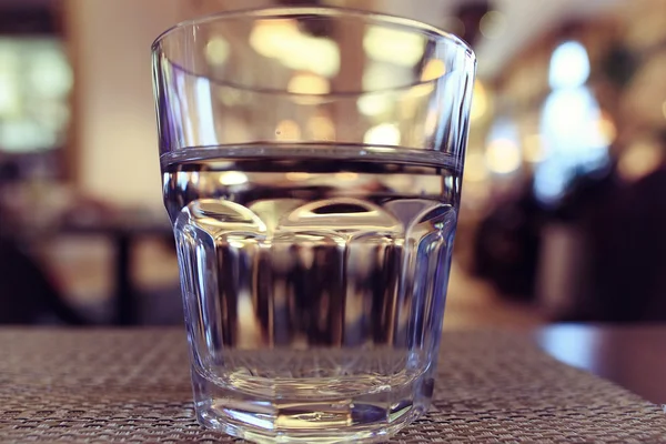 Glassware di pedalaman restoran — Stok Foto