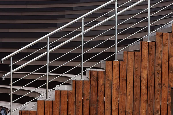 モダンな木製の階段 — ストック写真