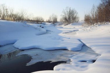 Creek kar üzerinde Mart