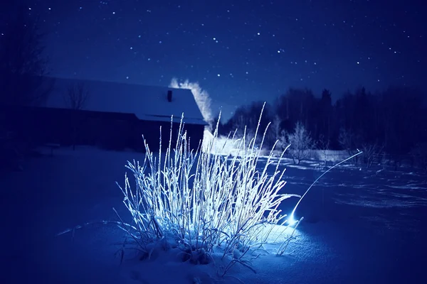 Inverno paisagem noturna — Fotografia de Stock