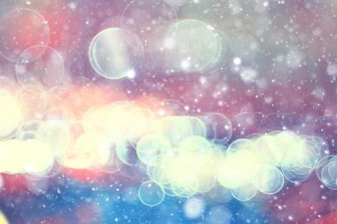 renkli arka plan bokeh vurgulamaktadır