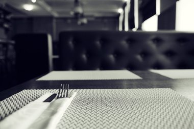 arka planda bir Fransız restoranı
