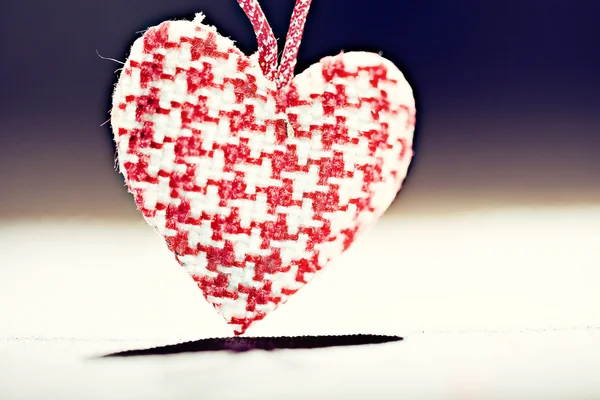 Corazón de San Valentín sobre fondo — Foto de Stock