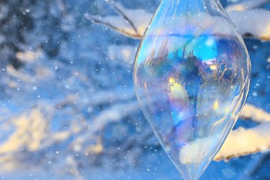 Cam Noel ağacı oyuncağı doğası, noel kartı Finlandiya, Laponya dekor manzarası