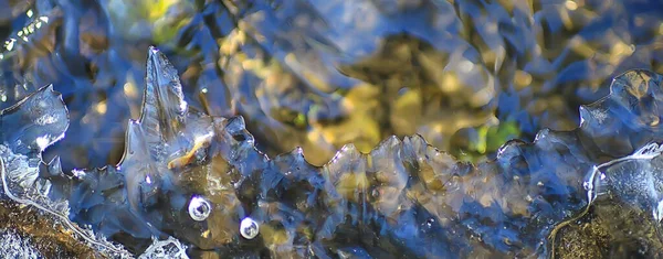 Pulito Trasparente Flusso Acqua Dolce Fondo Natura Astratto — Foto Stock