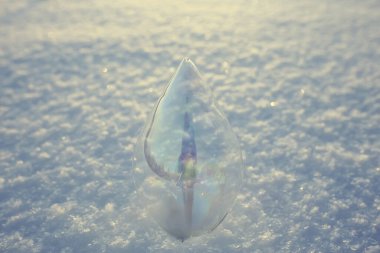 Cam Noel ağacı oyuncağı doğası, noel kartı Finlandiya, Laponya dekor manzarası