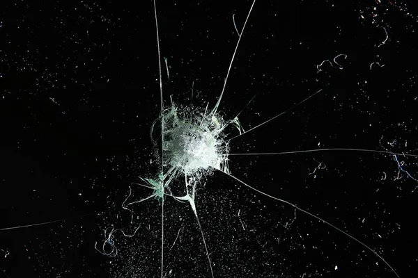 Scheuren Zwart Glas Achtergrond Gebroken Abstract Glas Gat Vernietiging Concept — Stockfoto