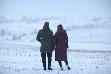 Kış manzarası, tarlada harika, kış manzarası, mevsimsel kar yağışı aralığı