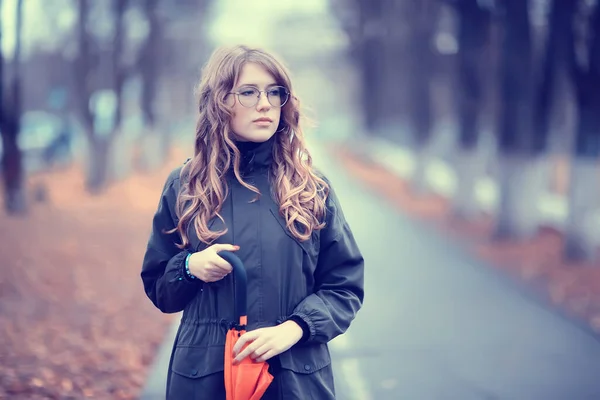 Retrato Sazonal Outono Menina Triste Com Guarda Chuva Novembro Sazonal — Fotografia de Stock