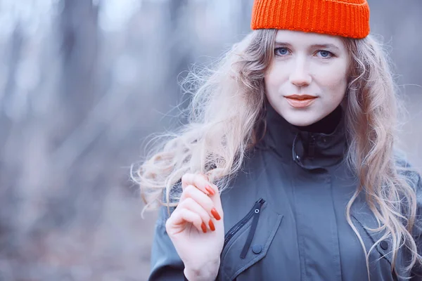 Romántico Retrato Otoño Modelo Mujer Otoño Aspecto Estacional Exterior Tiempo —  Fotos de Stock