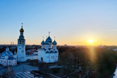 bahar manzarası Vologda manzarası, kilise ve katedral, Rusya ortodoksluk mimarisi manzarası
