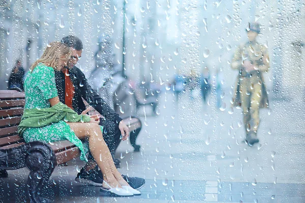 Romance Casal Chuva Cidade Amantes Homem Mulher Relacionamento Amor — Fotografia de Stock