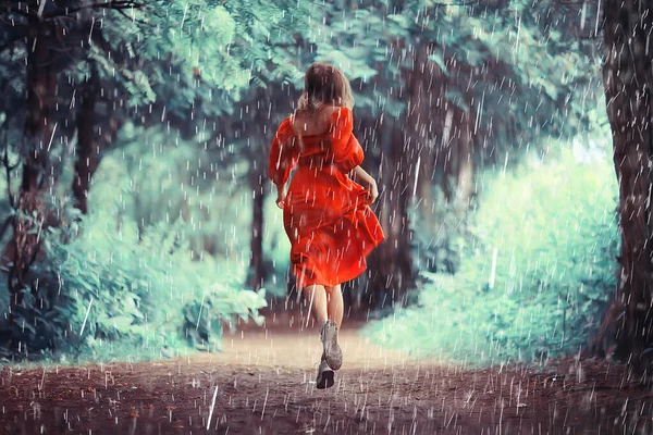 Chica Lluvia Primavera Parque Joven Atractivo Romántico Hembra — Foto de Stock