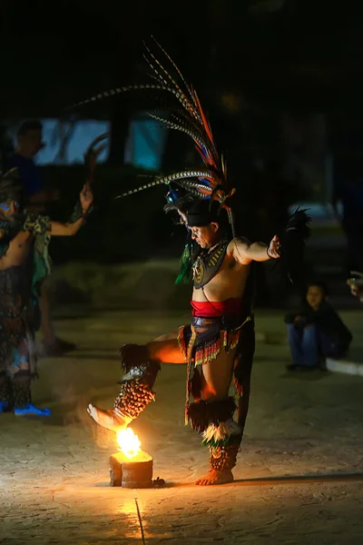 Cancun México Nov Representación Danza Ritual Los Indios Mayas Cancún — Foto de Stock