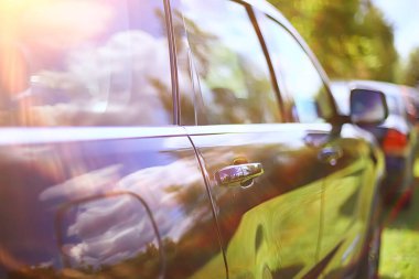 Araba doğası, soyut SUV, yaz arkaplanı.