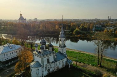 Sonbahar Vologda Kremlin, İHA üst görünümü, Rusya dini Hristiyan kilisesi