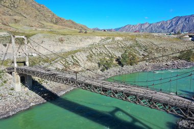 Dağ altai nehri manzaralı İHA, Altai turizmi manzaralı