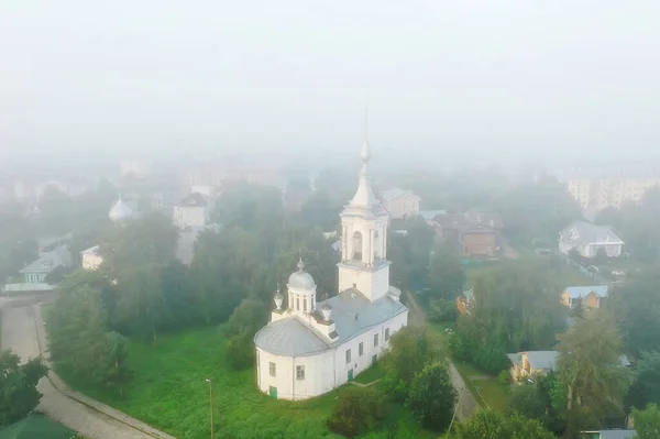 Kostel Mlha Top View Drone Vologda Krajina Náboženství Evropa — Stock fotografie