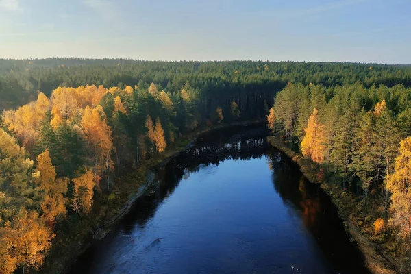 Pohled Řeku Podzim Bezpilotního Lesa Krajina Panorama Letecký Pohled — Stock fotografie