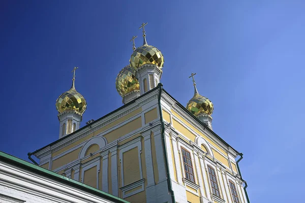 Kostel Kopule Kříž Nebe Náboženská Architektura — Stock fotografie