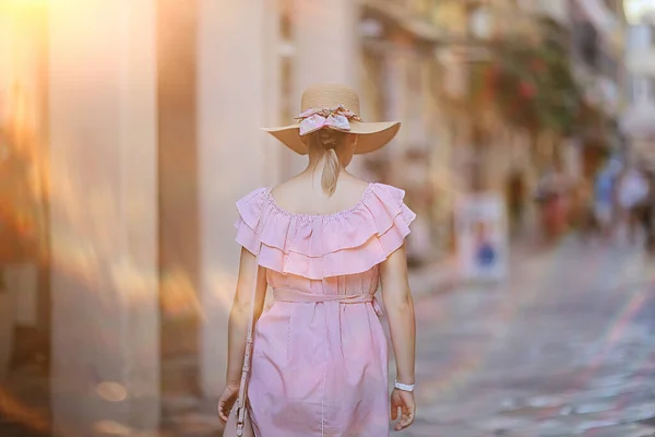 Tourismus Sommer Altstadt Weiblich Europa Mittelmeer Junge Frau Reisende Rücken — Stockfoto