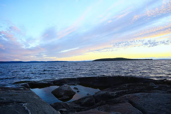 Stenar Sjö Landskap Kust Utsikt — Stockfoto