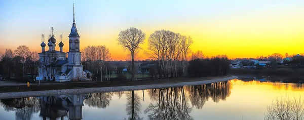 Kostel Řeka Panorama Vologda Krajina Ortodoxní Turistiky Rusko — Stock fotografie