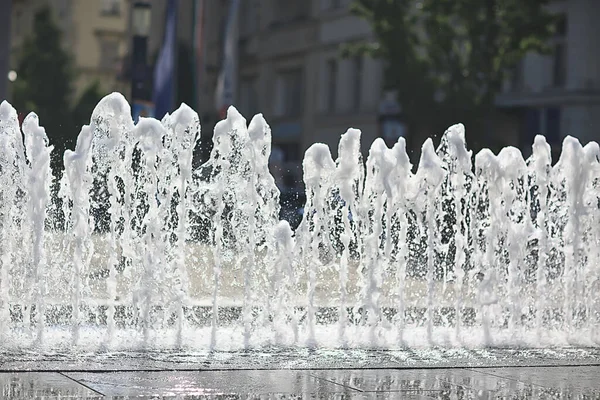 Jatos Fonte Água Verão Fundo Respingo — Fotografia de Stock