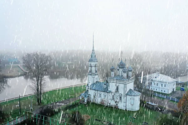 Biserica Ceață Vedere Sus Dronă Vologda Peisaj Religie Europa — Fotografie, imagine de stoc