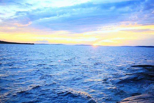 Finland Uitzicht Het Meer Zomer Waterreflectie Scandinavië — Stockfoto