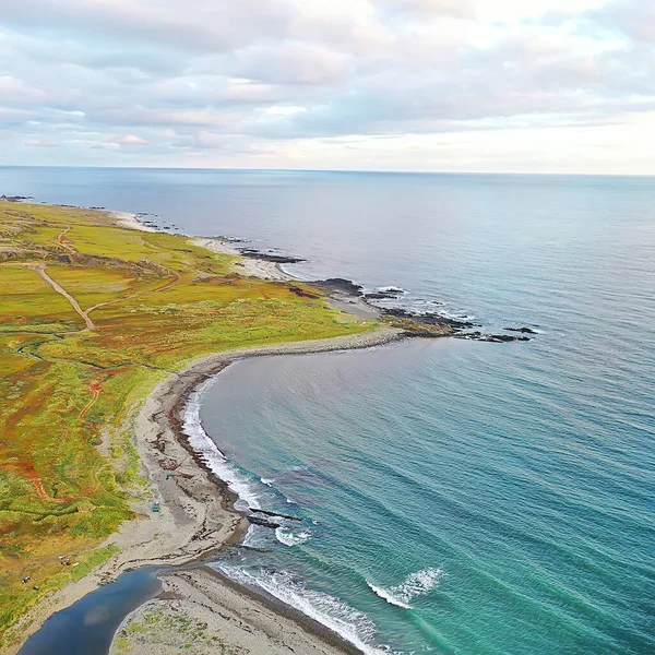 海洋冲浪无人驾驶景观 风景沙滩旅行蓝色水波 — 图库照片