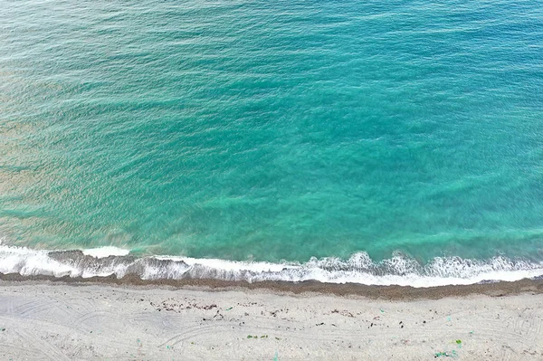 Θάλασσα Surf Drone Άποψη Τοπίο Παραλία Ταξίδια Μπλε Κύματα Νερού — Φωτογραφία Αρχείου