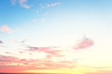 gündoğumu gökyüzü suluboya renkleri, güzel soyut doğa duvar kağıdı