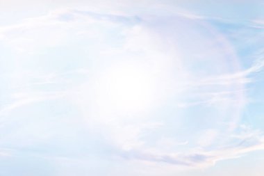 Mavi gökyüzü arka planda soyut gökyüzü manzarası cennet havası