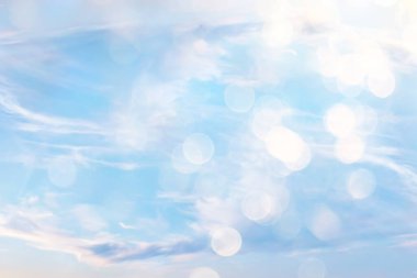 Bulutlar soyut parlak yaz duvar kâğıdı gökyüzü.